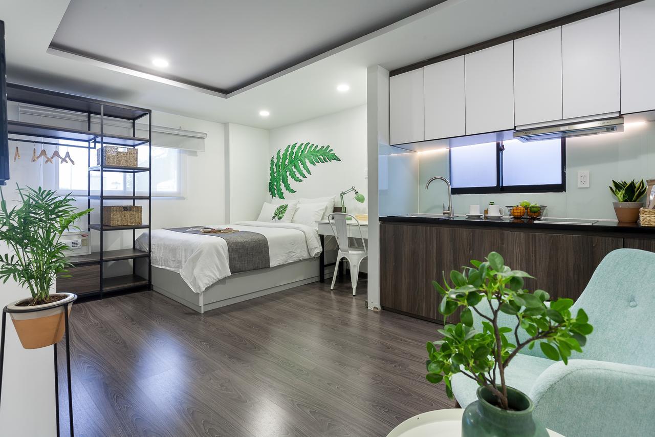 La Regatta Boutique Residences Ho Chi Minh City Exterior photo